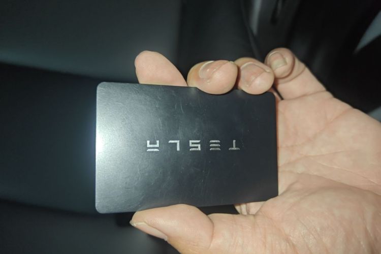 Tesla Model Y 2021 #9 Tesla Model Y 2021 car image #9