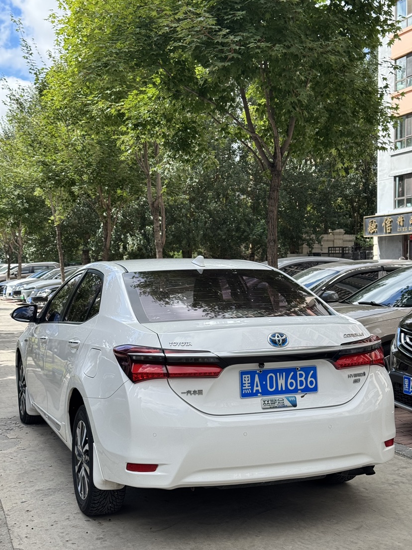 Toyota Corolla 2017 #10 Toyota Corolla 2017 car image #10