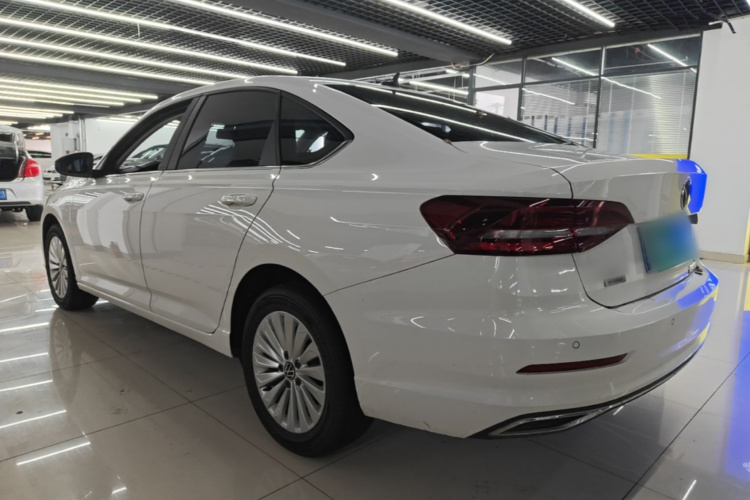 Volkswagen Lavida 2021 car image #5