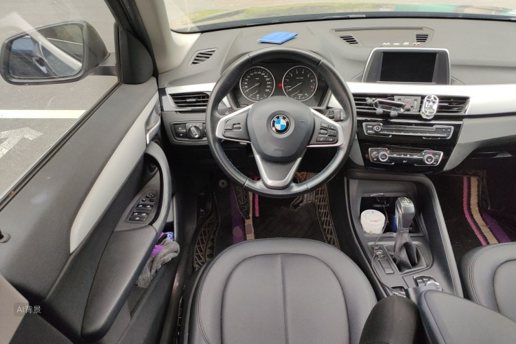 BMW X1 2018 car image #12