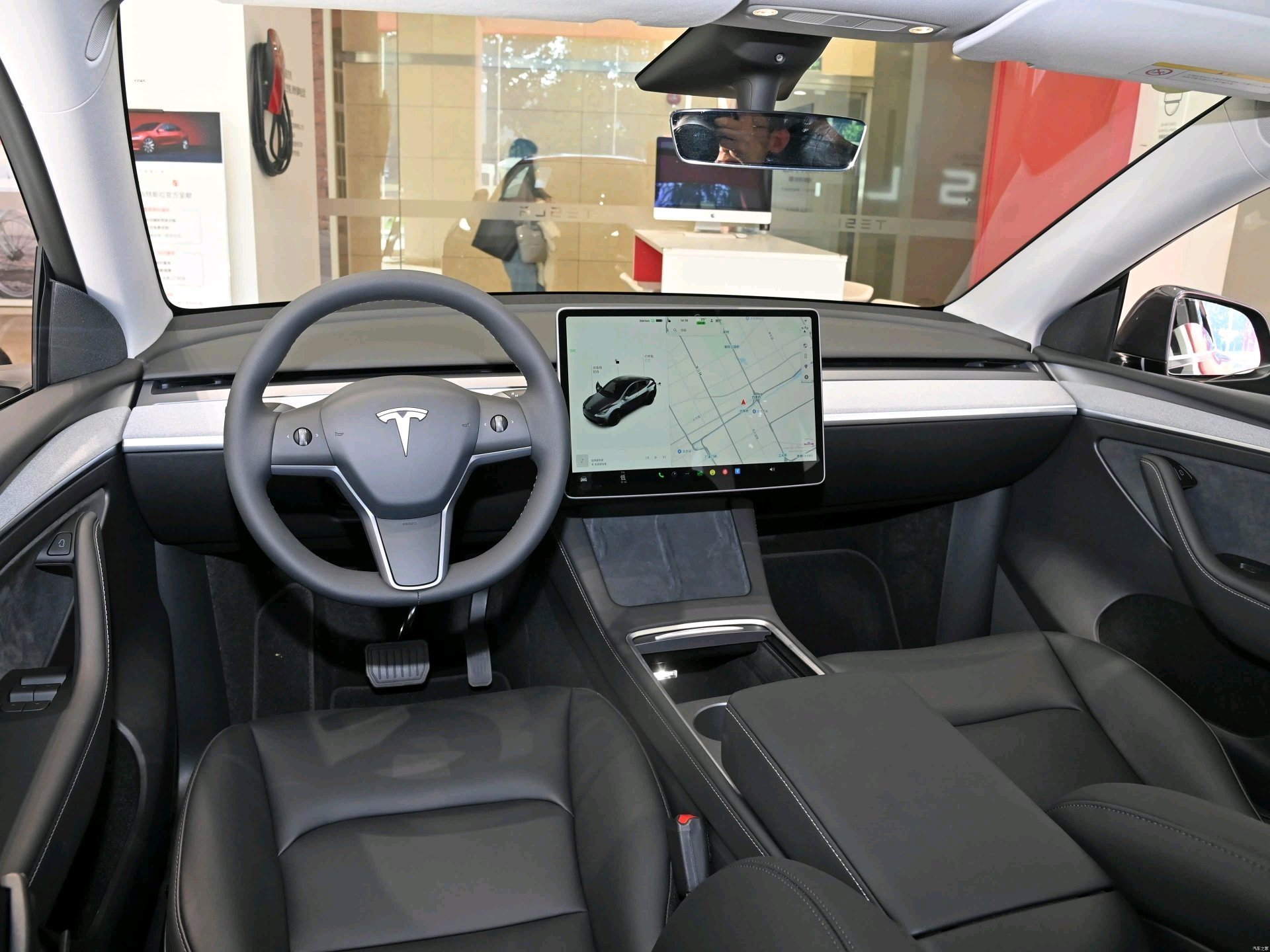 Tesla Model Y 2022 #6 Tesla Model Y 2022 صورة سيارة #6