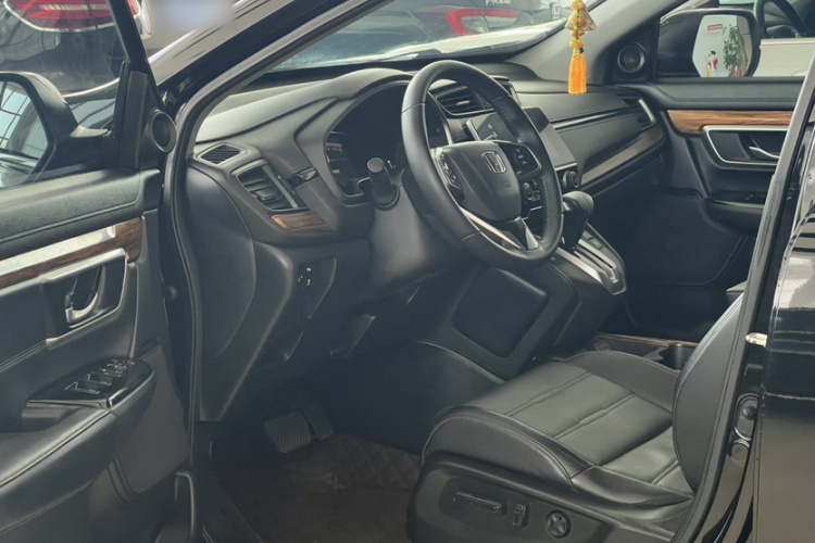 Honda CR-V 2019 immagine di auto #13