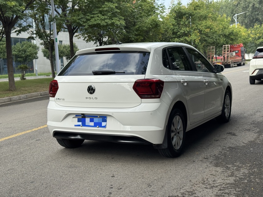 Volkswagen Polo 2021 car image #5