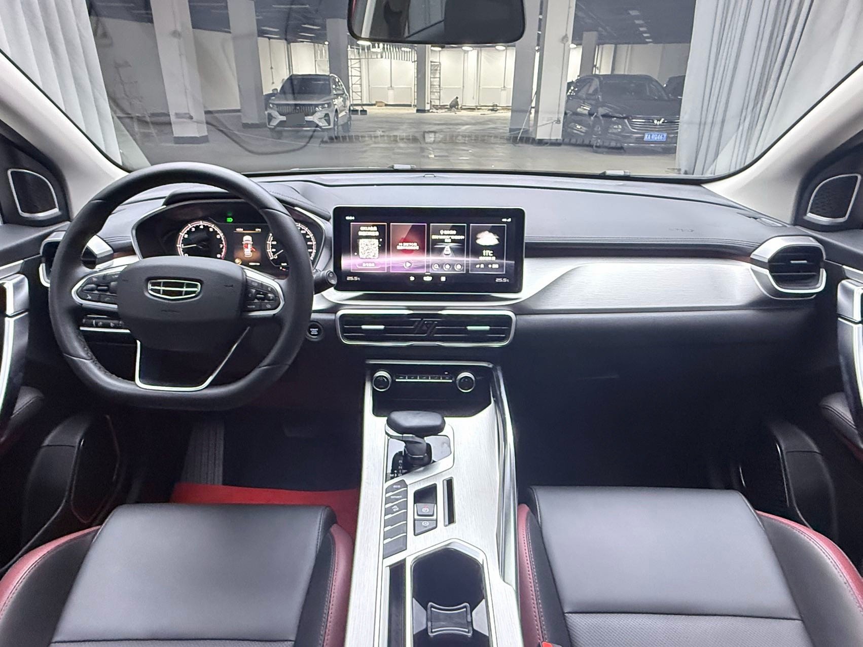 GEELY Coolray 2022 #16 GEELY Coolray 2022 car image #16