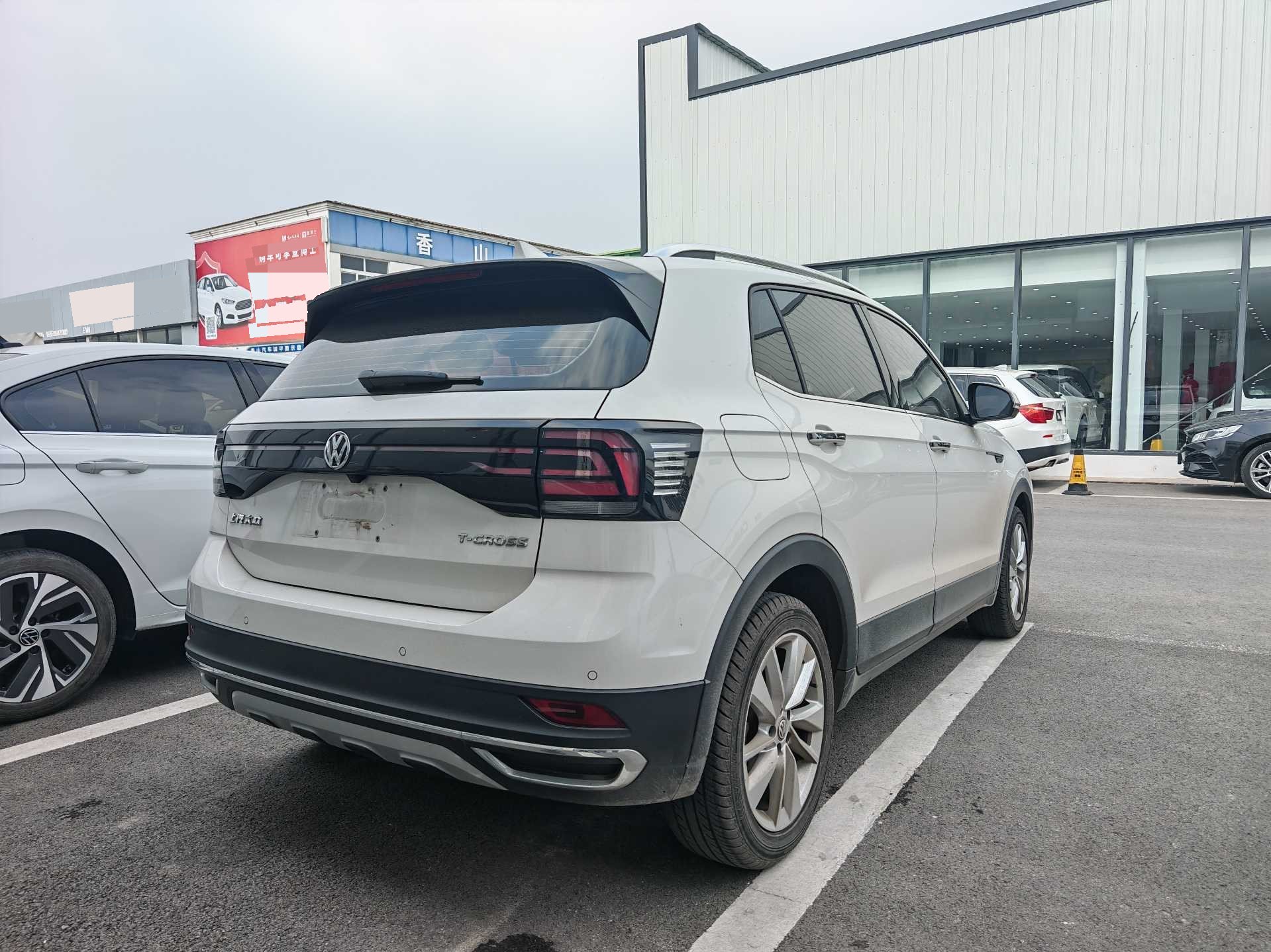 Volkswagen T-Cross 2020 #4 Volkswagen T-Cross 2020 car image #4