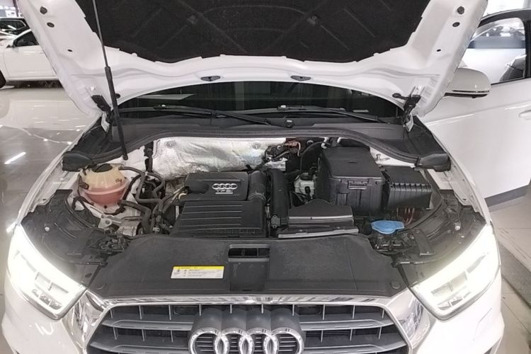 Audi Q3 2018 #20 Audi Q3 2018 car image #20