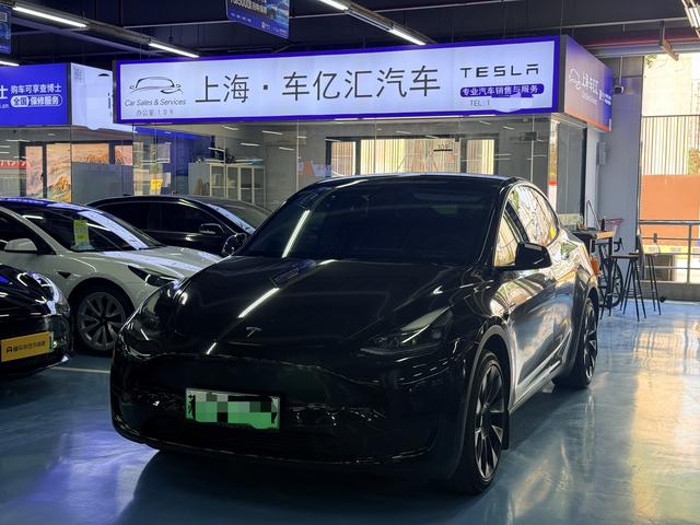 Tesla Model Y 2023 #16 Tesla Model Y 2023 car image #16
