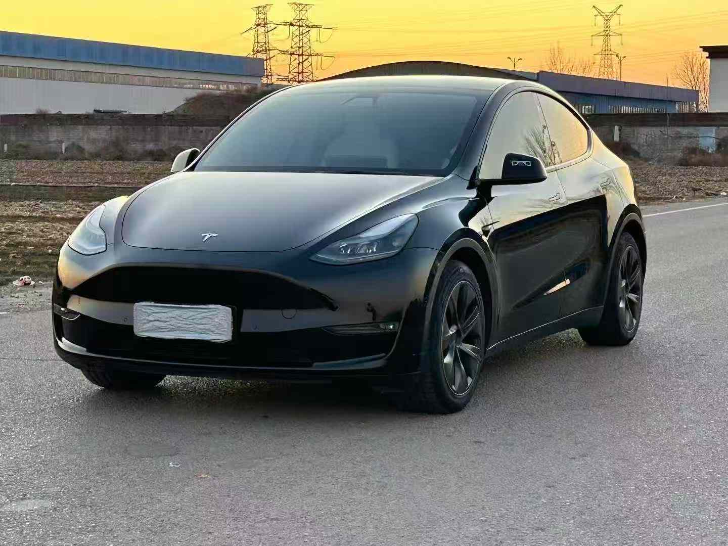 Tesla Model Y 2022 Tesla Model Y 2022 car image
