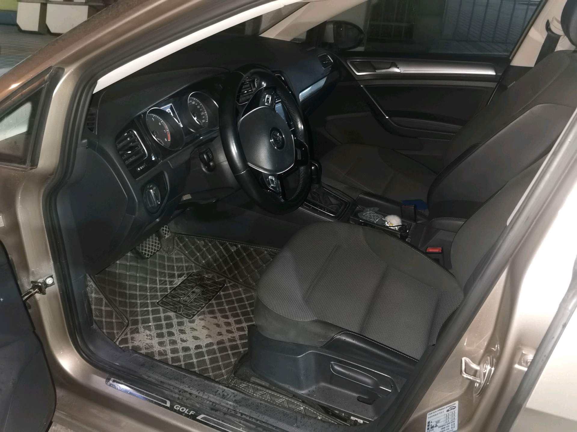 2018 #5 2018 car image #5