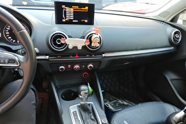 Audi A3 2017 صورة سيارة #10