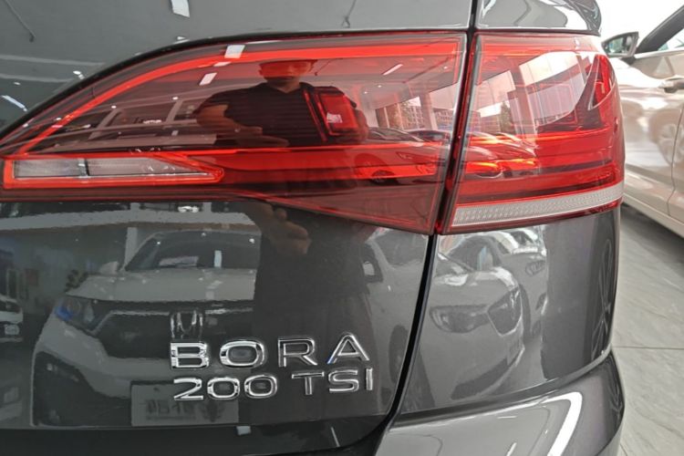 Volkswagen Bora 2023 car image #8