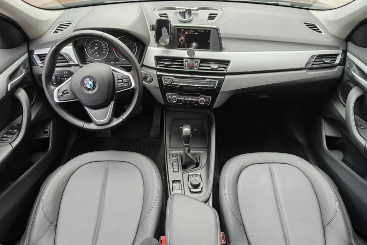 BMW X1 2016 #16 BMW X1 2016 صورة سيارة #16