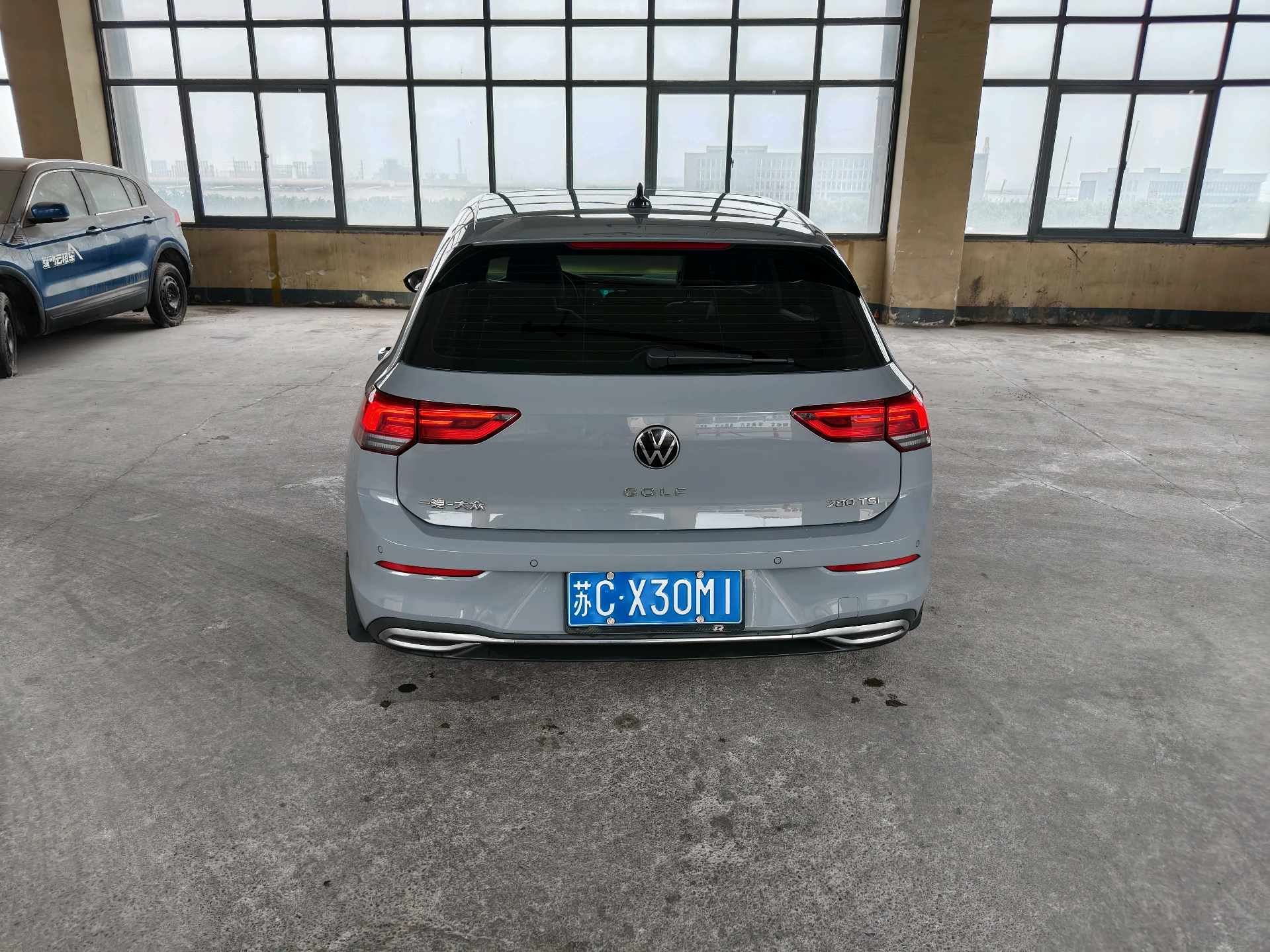 Volkswagen Golf 2021 #8 Volkswagen Golf 2021 صورة سيارة #8