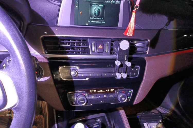 BMW X1 2018 #15 BMW X1 2018 car image #15