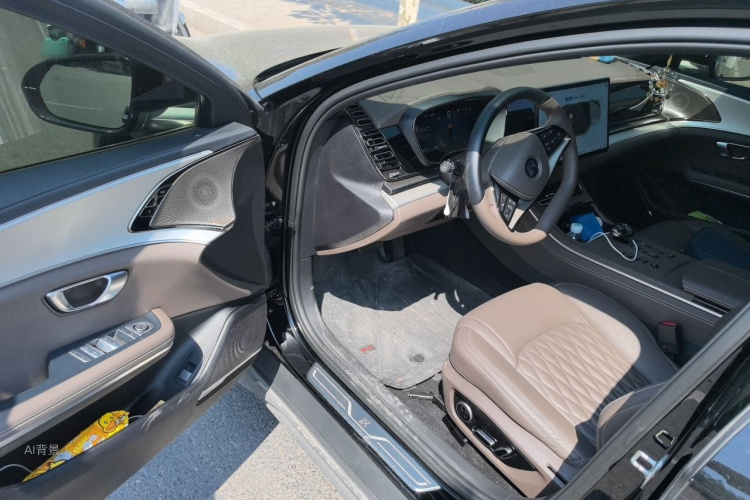 BYD Han 2025 immagine di auto #18