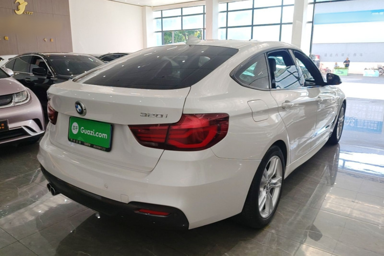 BMW 3 Series GT 2019 #7 BMW 3 Series GT 2019 car image #7