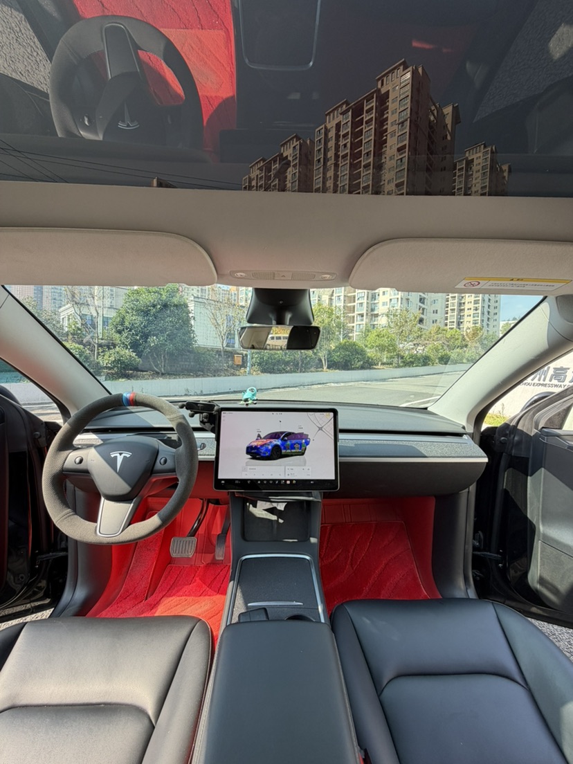 Tesla Model Y 2023 #9 Tesla Model Y 2023 car image #9