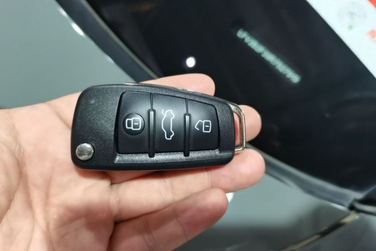 Audi Q3 2025 immagine di auto #9
