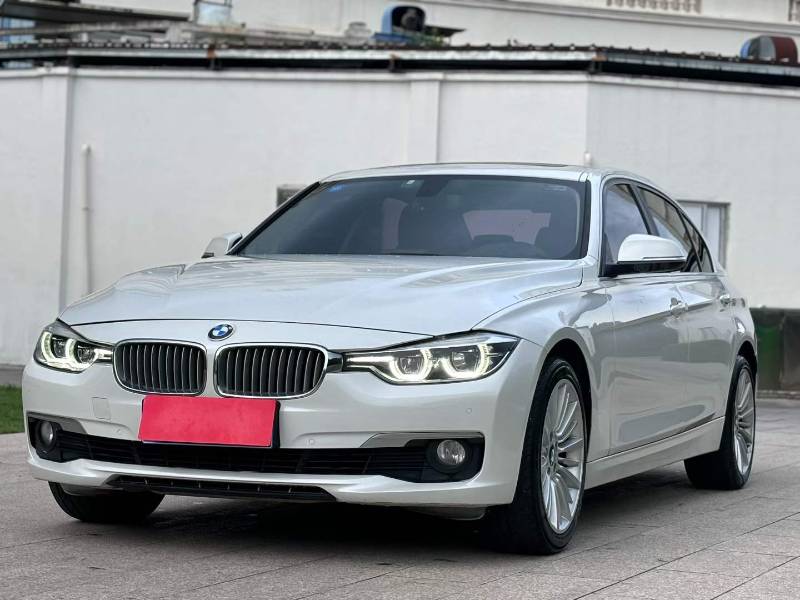 BMW 3 Series 2018 car image 