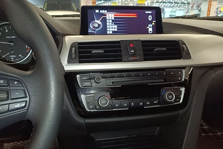 BMW 3 Series (Imported) 2016 #13 BMW 3 Series (Imported) 2016 car image #13