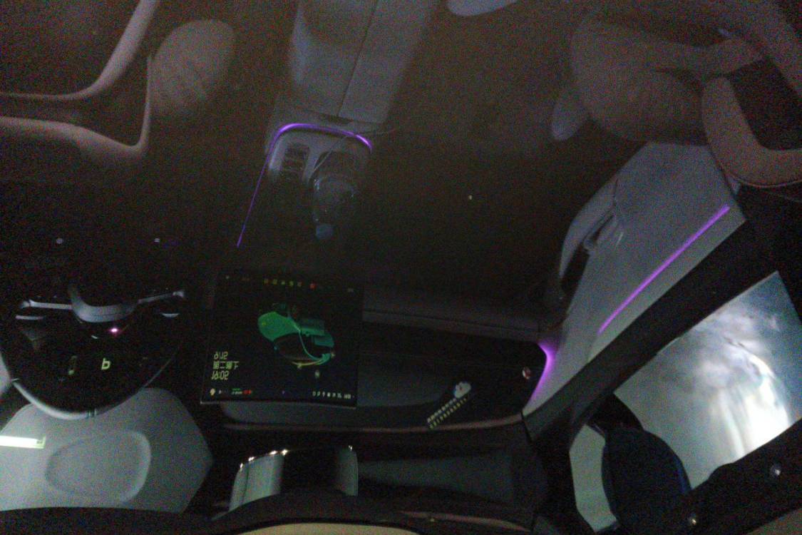 MI SU7 2025 car image #20