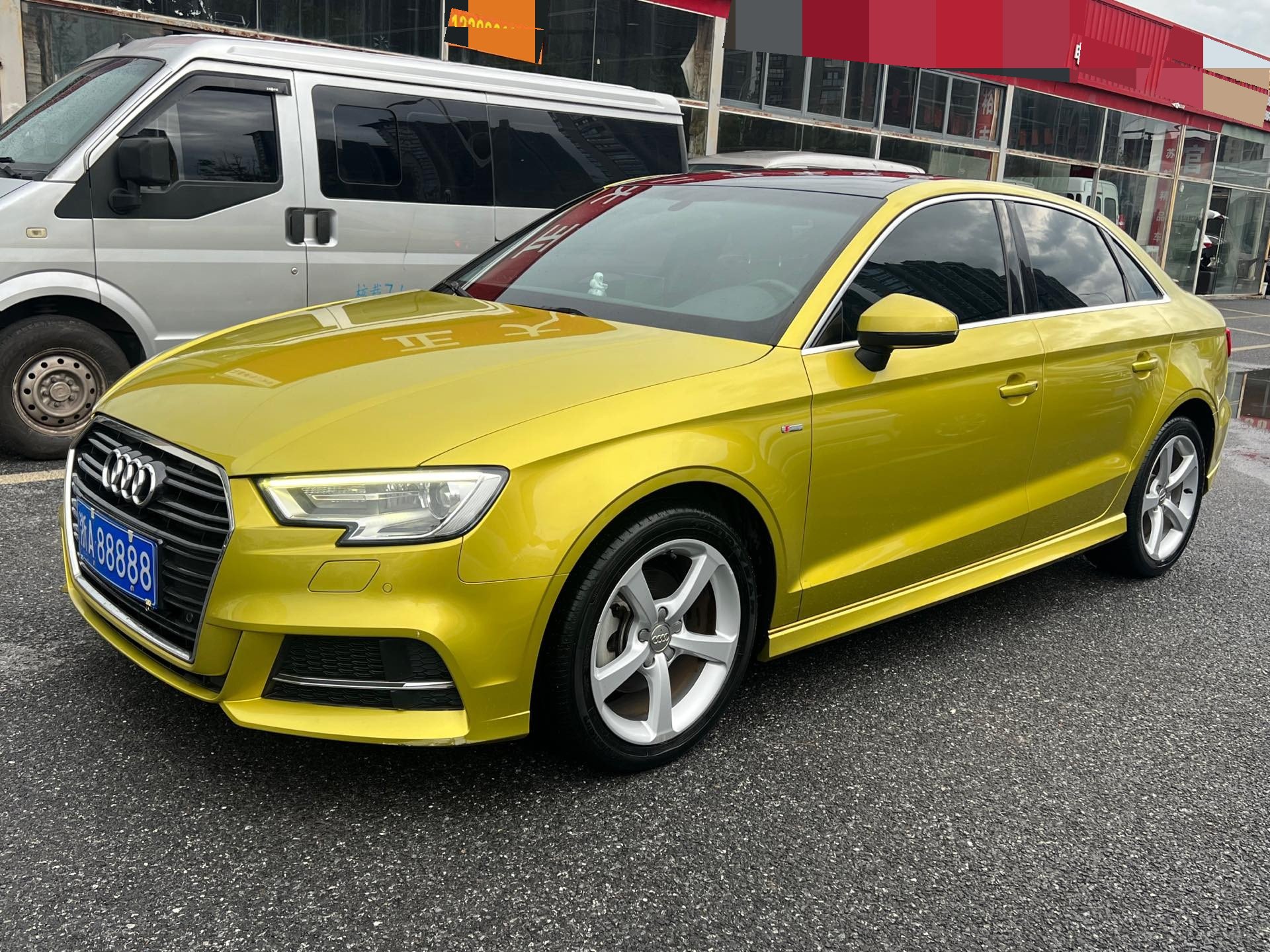 2018 2018 immagine di auto