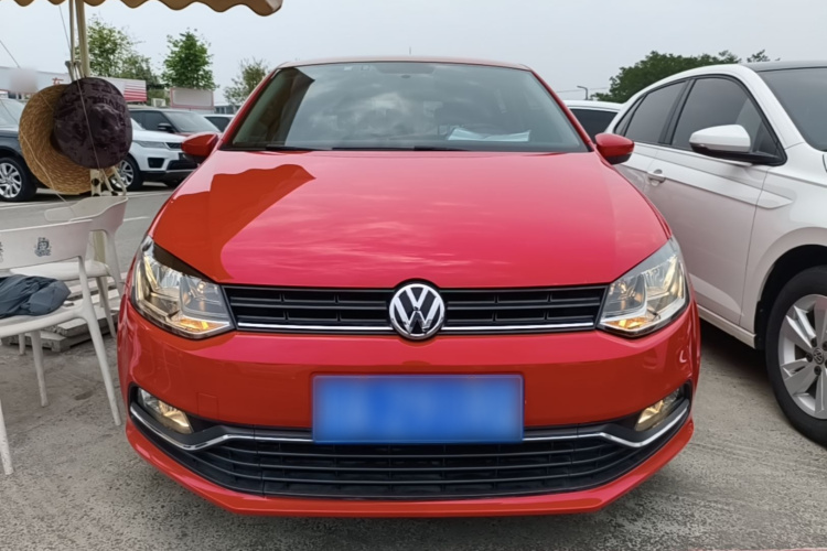 Volkswagen Polo 2019 car image #3