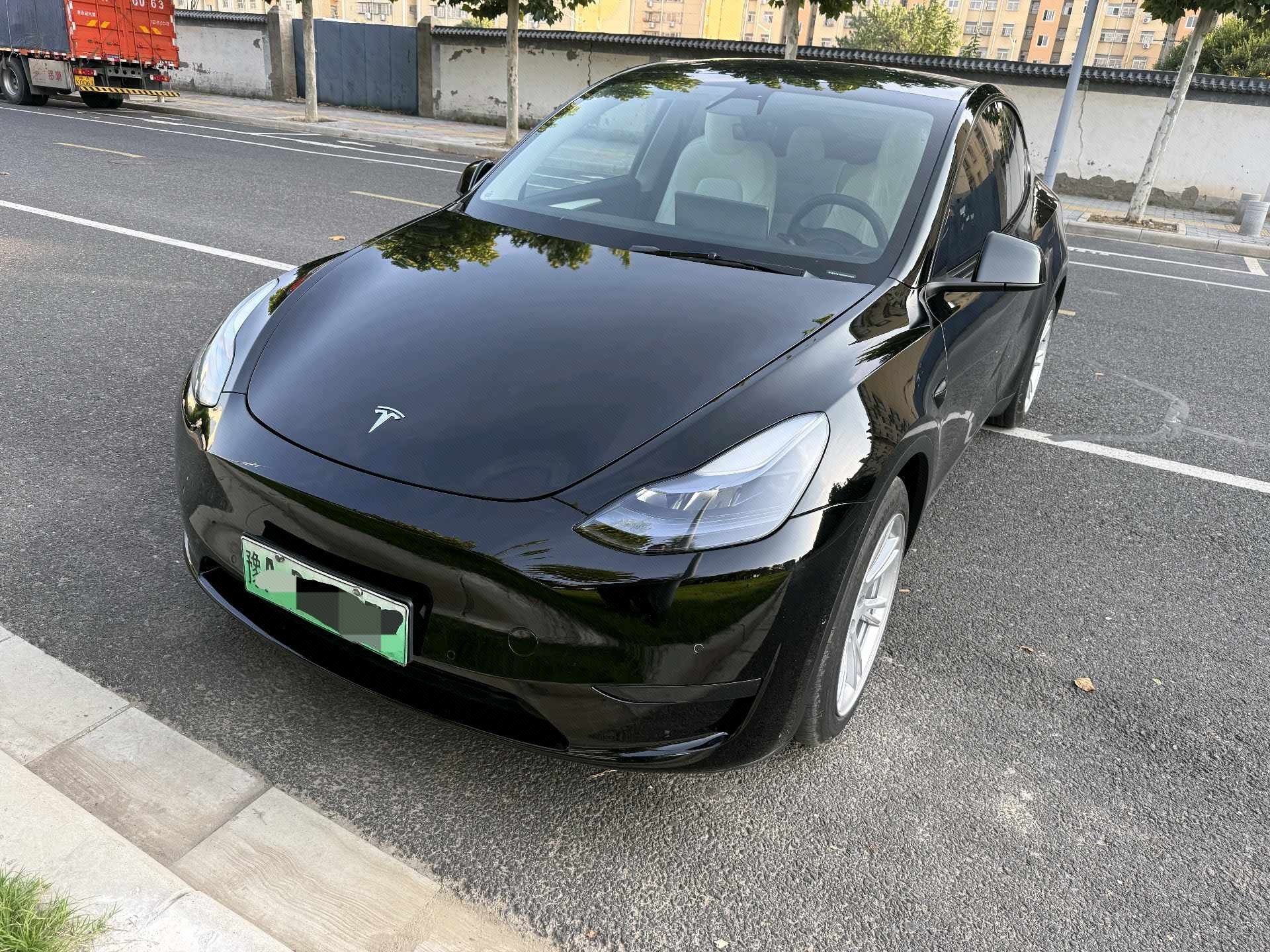 Tesla Model Y 2022 صورة سيارة 