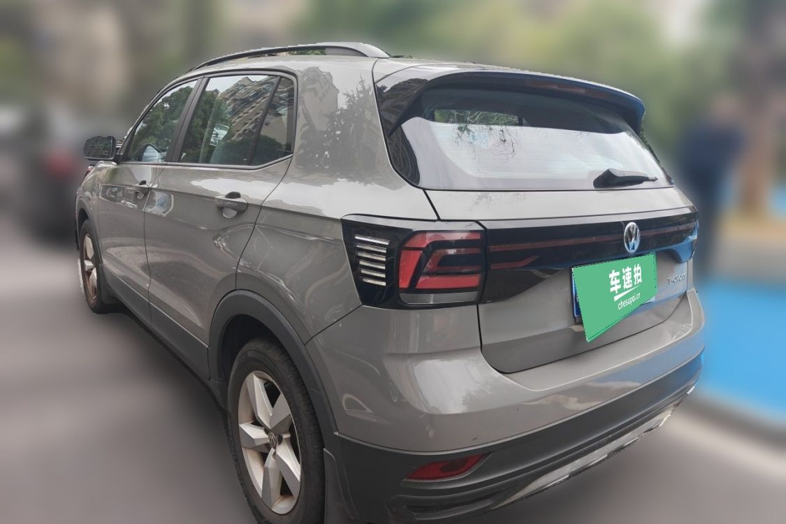 Volkswagen T-Cross 2020 car image #3