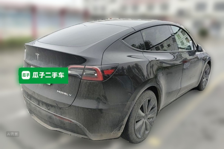 Tesla Model Y 2023 car image #7