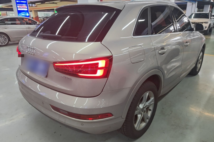 Audi Q3 2018 #7 Audi Q3 2018 car image #7