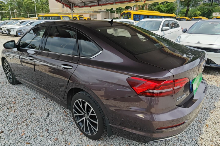 Volkswagen Lavida 2019 imagen de coche #5