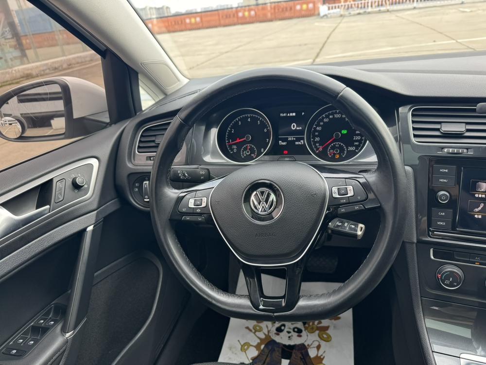Volkswagen Golf 2019 #11 Volkswagen Golf 2019 car image #11