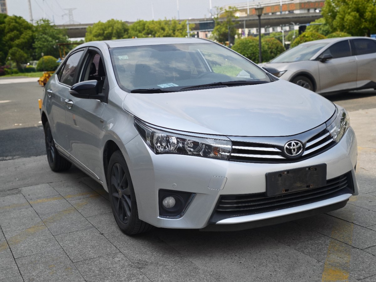 Toyota Corolla 2015 #3 Toyota Corolla 2015 car image #3
