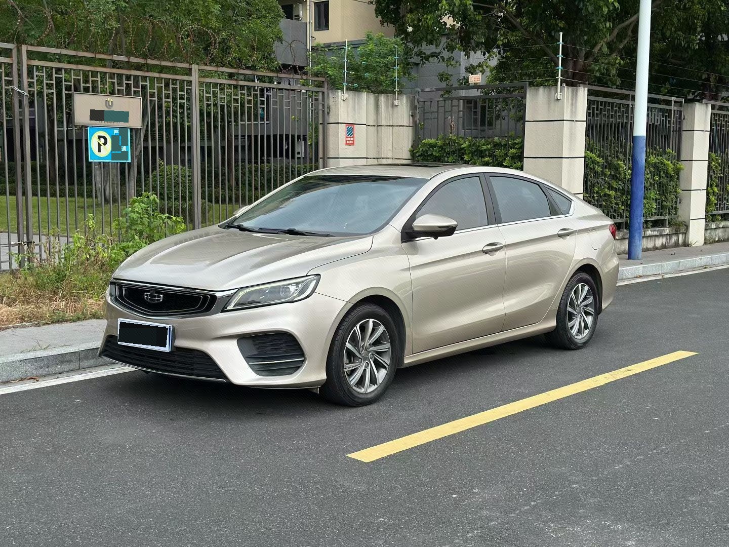 GEELY Binray 2019 GEELY Binray 2019 car image