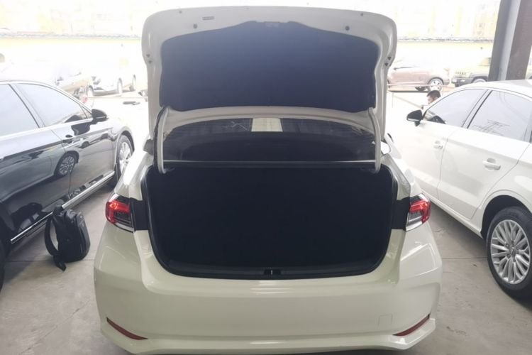 Toyota Corolla 2019 #19 Toyota Corolla 2019 car image #19