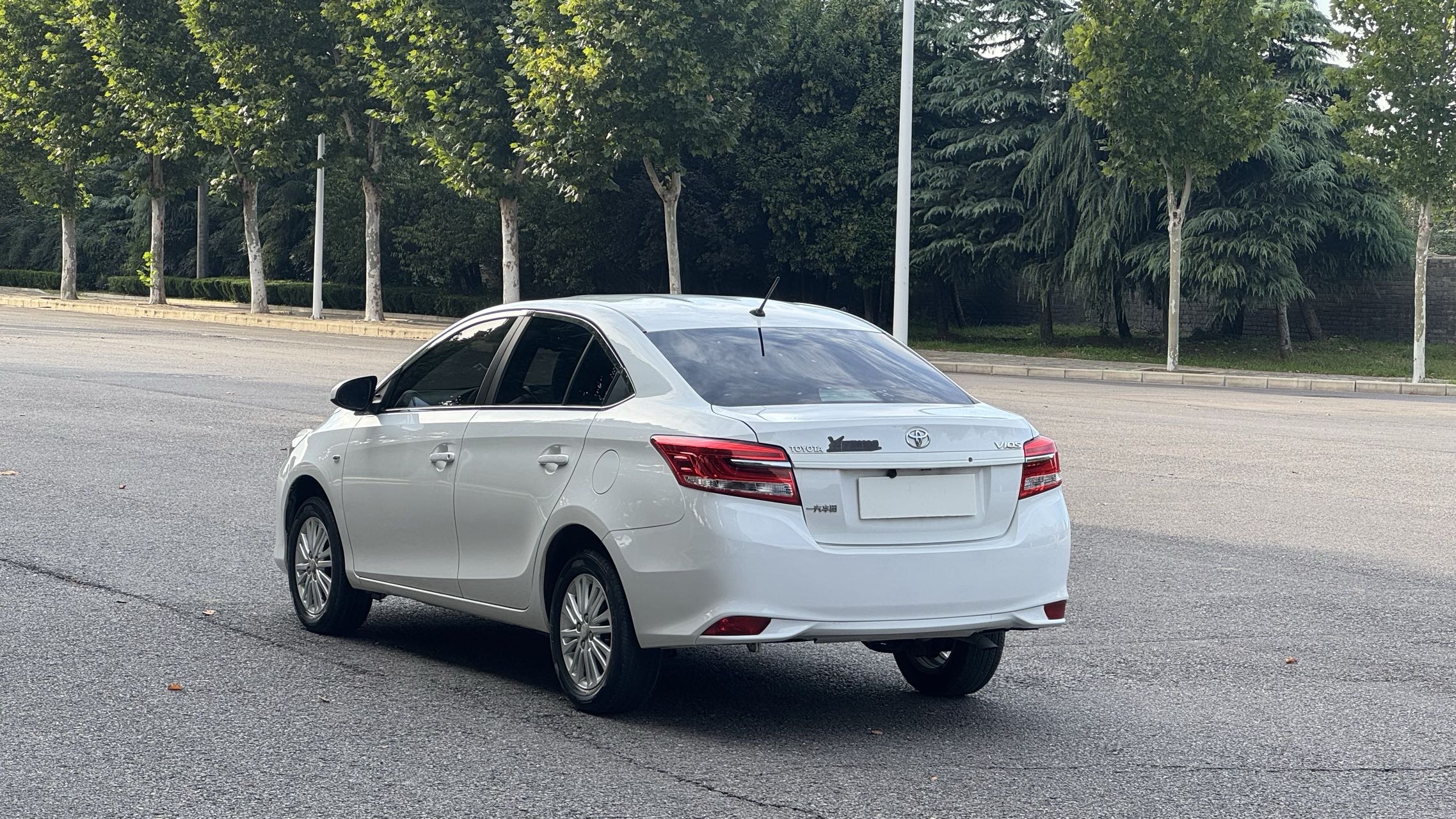 Toyota Vios 2017 car image #7