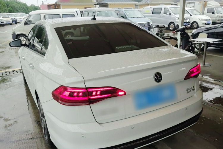 Volkswagen Bora 2024 car image #5