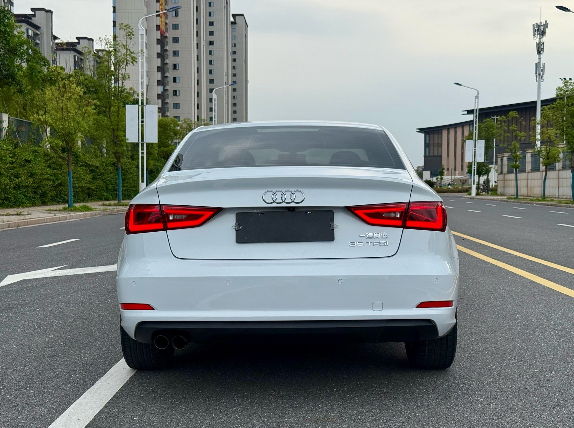 Audi A3 2017 car image #8