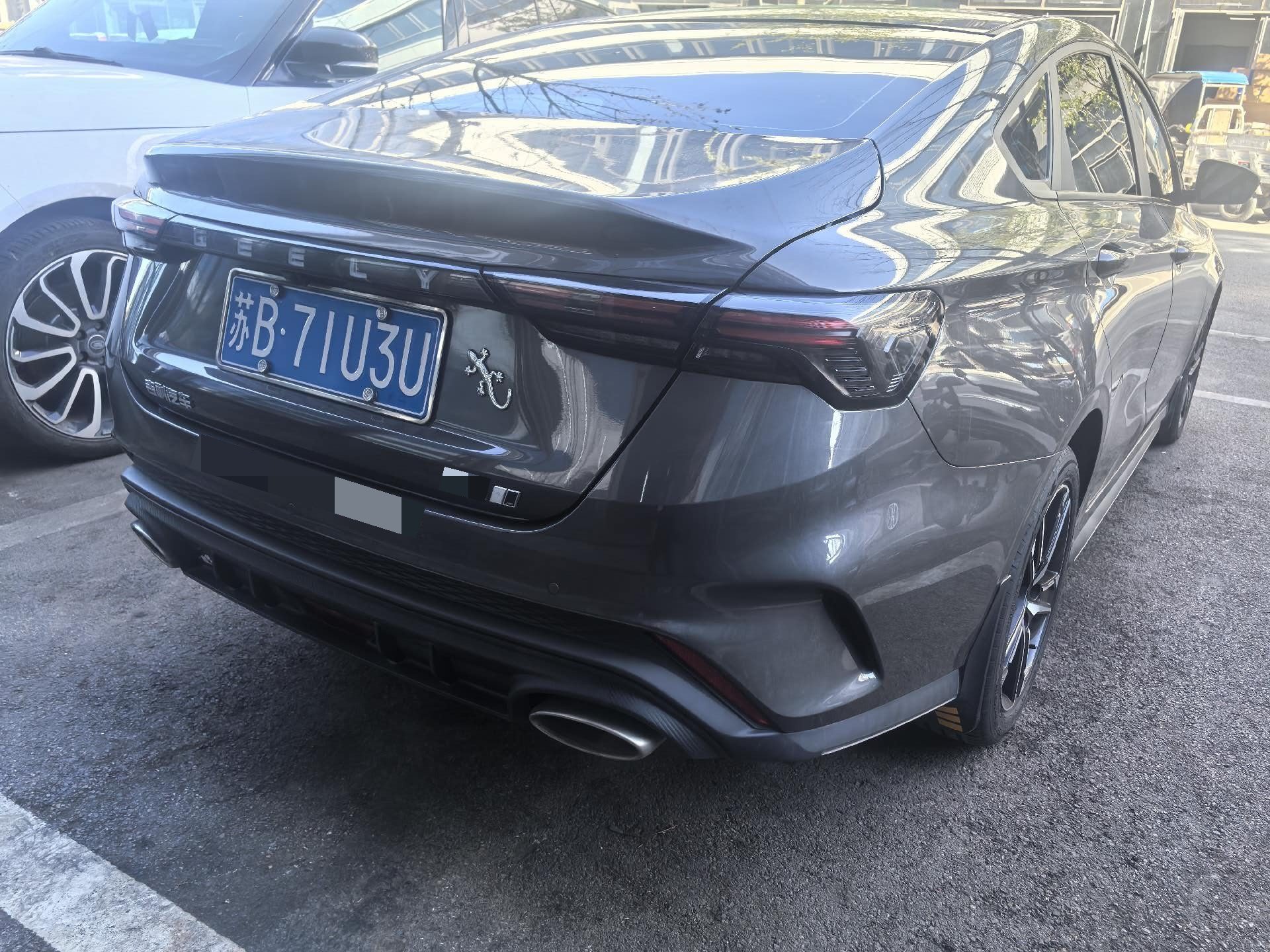 GEELY Binray 2023 car image #3