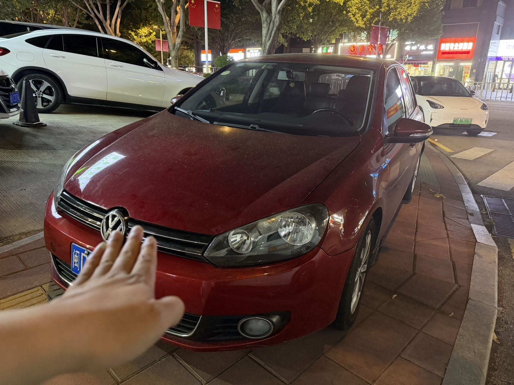 Volkswagen Golf 2013 car image 