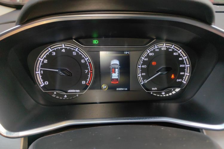 GEELY Coolray 2022 car image #13