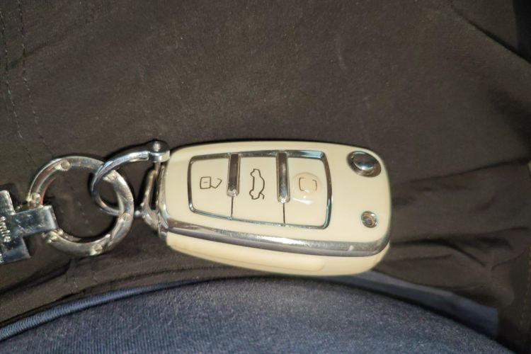 Audi A3 2017 car image #10