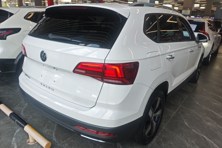 Volkswagen Tharu 2021 car image #7