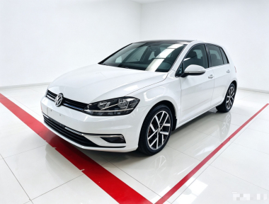 Volkswagen Golf 2020 car image 