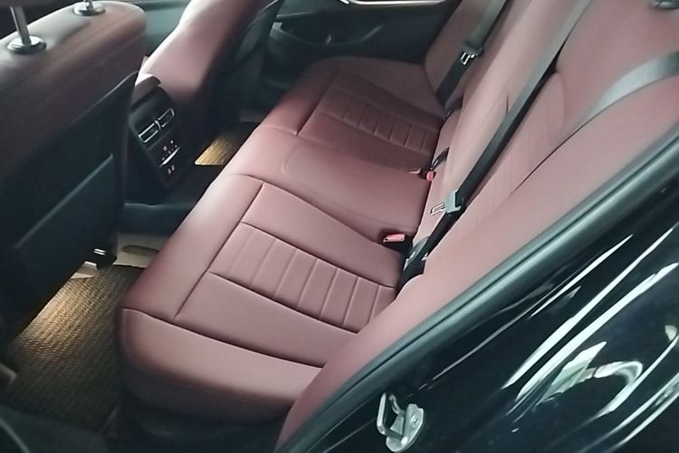 BMW 3 Series 2021 #17 BMW 3 Series 2021 immagine di auto #17