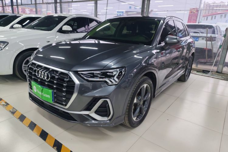 Audi Q3 2019 #2 Audi Q3 2019 car image #2
