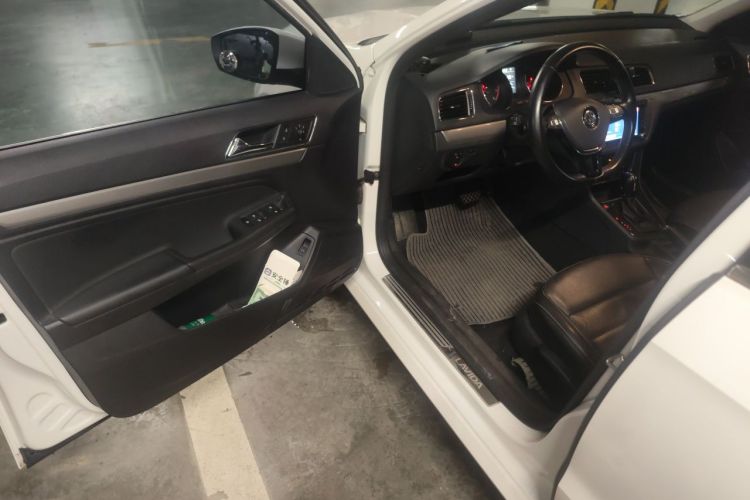 Volkswagen Lavida 2018 #13 Volkswagen Lavida 2018 car image #13