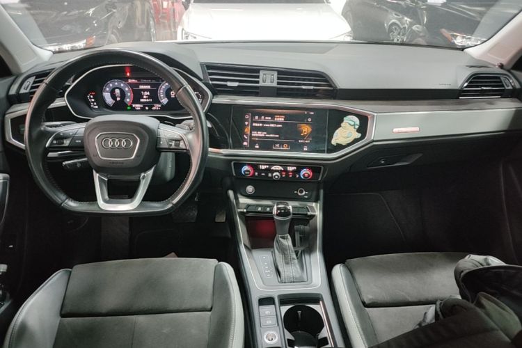Audi Q3 2020 #10 Audi Q3 2020 car image #10