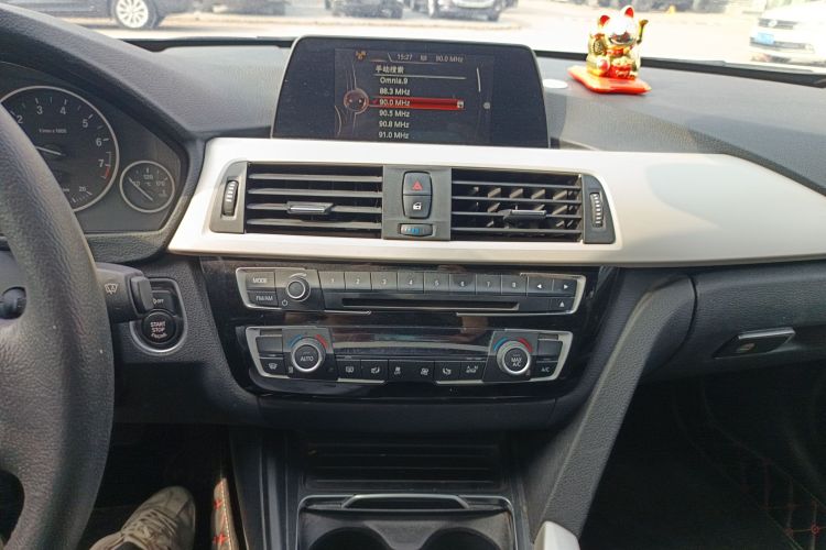 BMW 3 Series 2016 imagen de coche #13